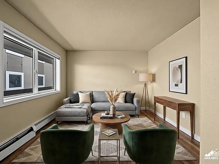 618 Gambell St #11 — Photo 6
