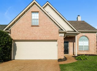 2740 Breezy Ridge Trl, Cordova, TN 38016