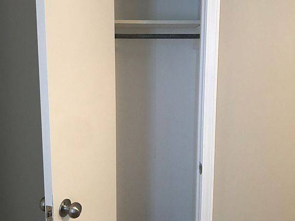 5th image of 624 R S Bradley Blvd APT A