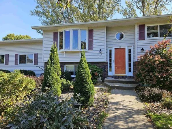 718 Abbey Lane, Viroqua, WI 54665