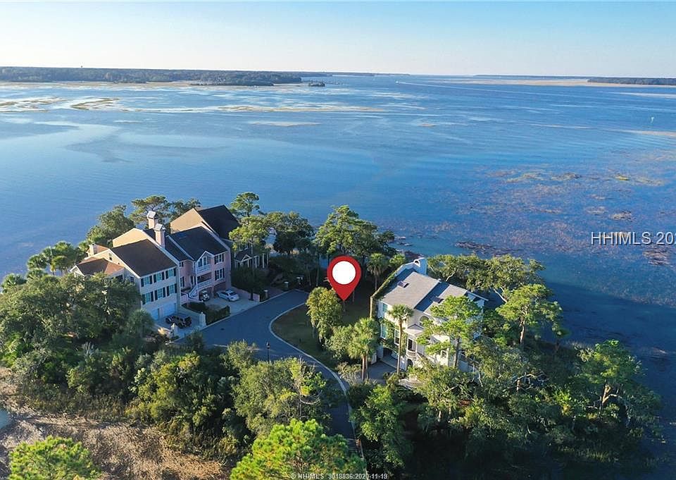 1st image of 8 Indian Hill Ln