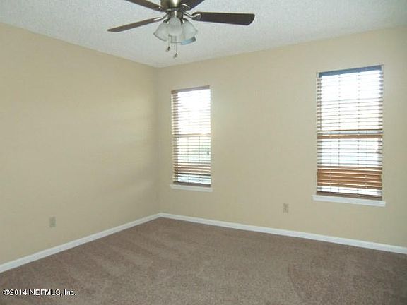 3rd image of 9215 Jaybird Cir W