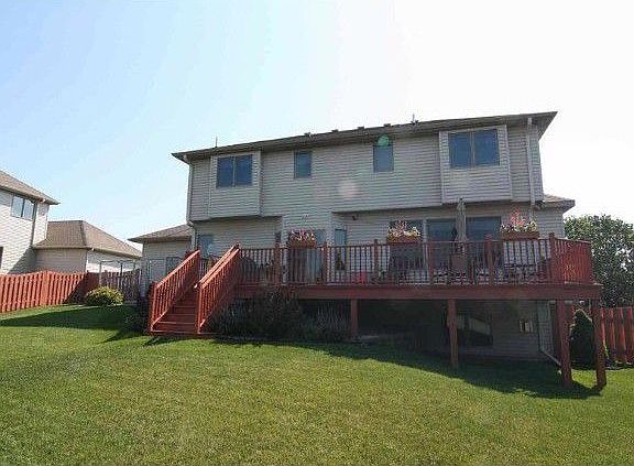 2nd image of 2390 Manuela Dr