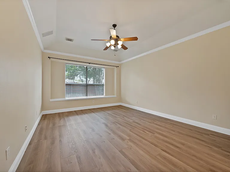 18638 Tall Oak Dr — Photo 21