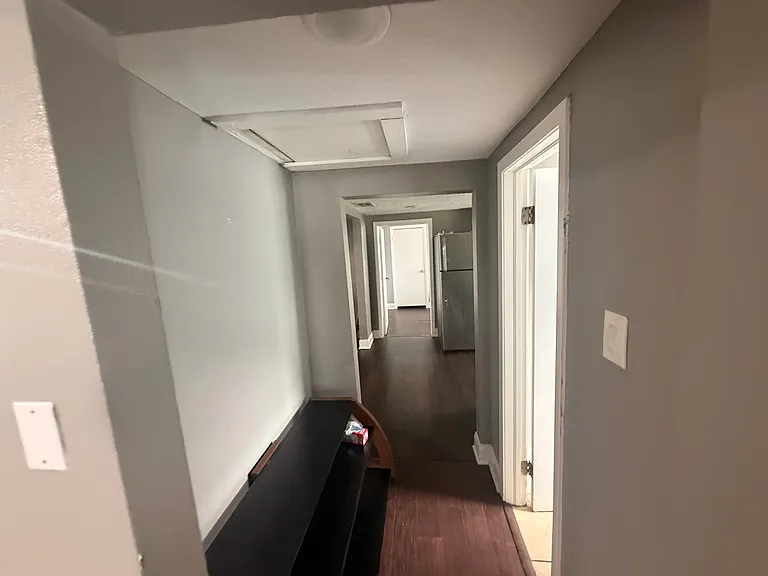 5432 Elgin St — Photo 9