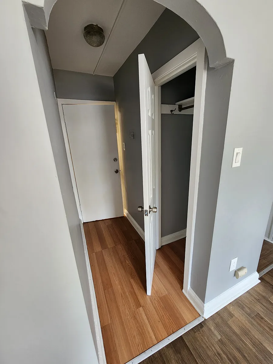 Building Photo - 32 S Macdade Blvd #2
