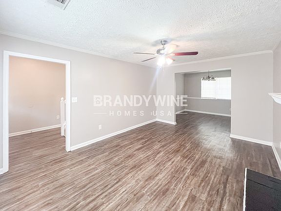 5th image of 2259 Hampton Dr