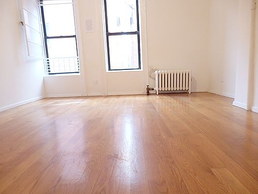 1st image of 630 10th Ave APT 5N