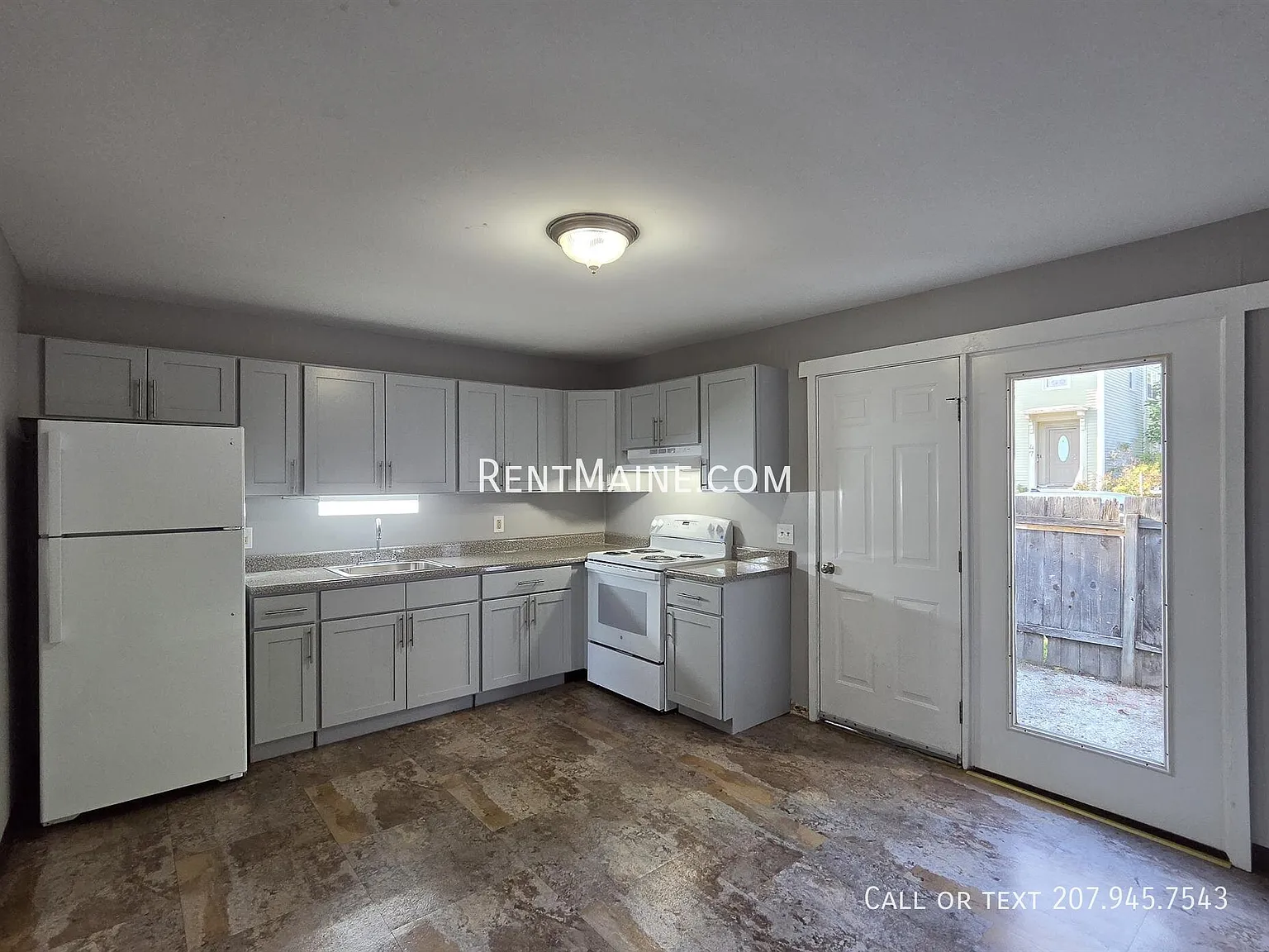 2 bed, 900 sqft, $2,248 — Photo 4