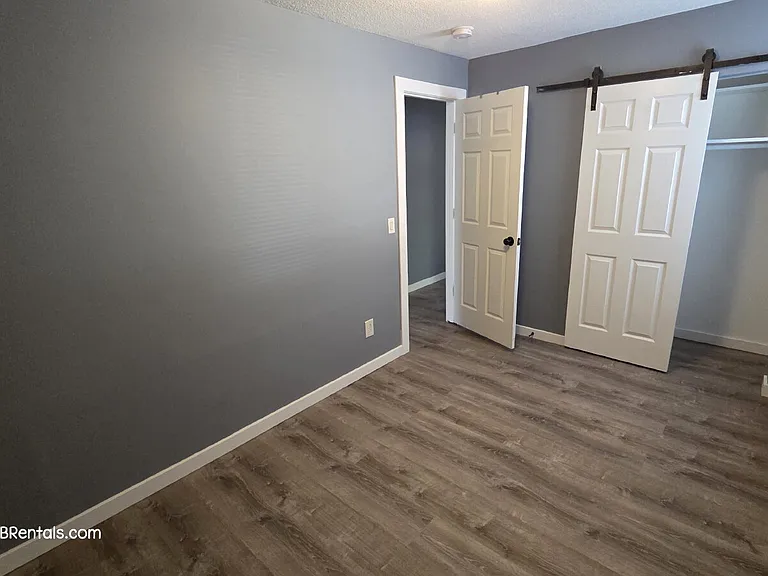 4550 Madison St NE #2 — Photo 11