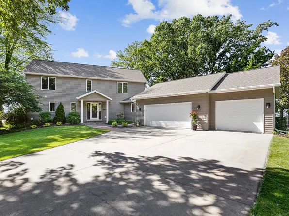 4421 Anapaula Ln, Green Bay, WI 54311