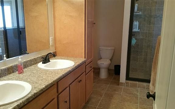 5th image of 3618 Laramie St