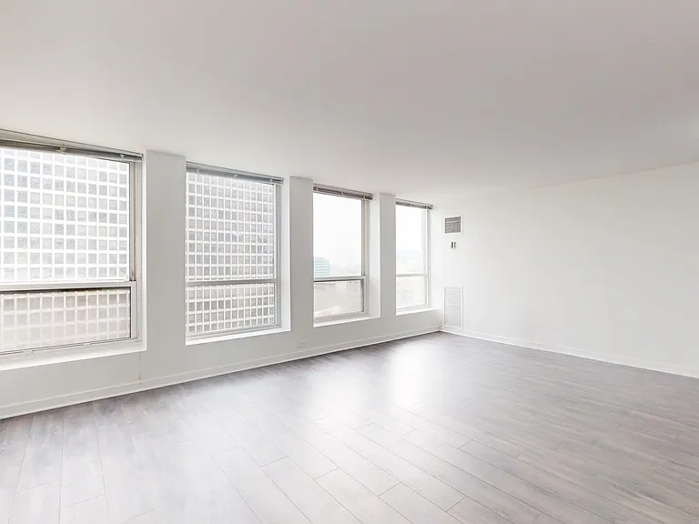 Dining/Living room
