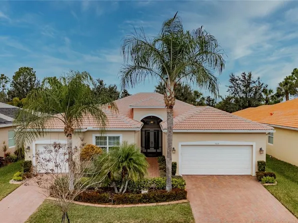 5008 Ruby Flats Dr, Wimauma, FL 33598