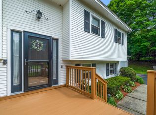 37 Pinehurst Dr, Jericho, VT 05465