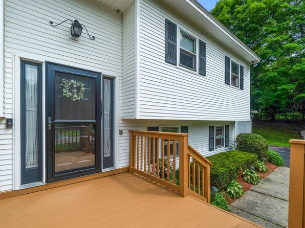 37 Pinehurst Drive, Jericho, VT 05465