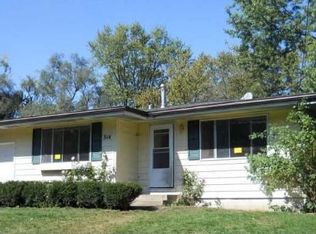 314 E Reeder St, Elburn, IL 60119