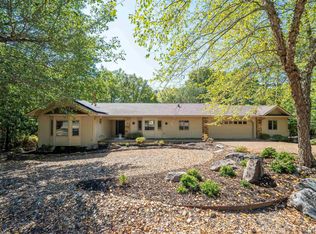 12 Sosegado Pl, Hot Springs Village, AR 71909