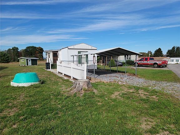 3rd image of 137 Keen Court Dr