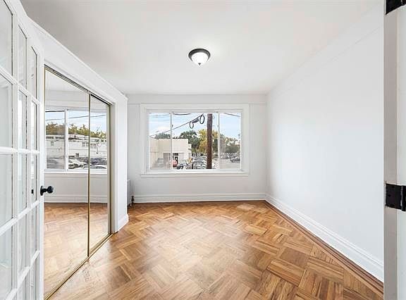 4th image of 143 Roosevelt Ave Floor 1