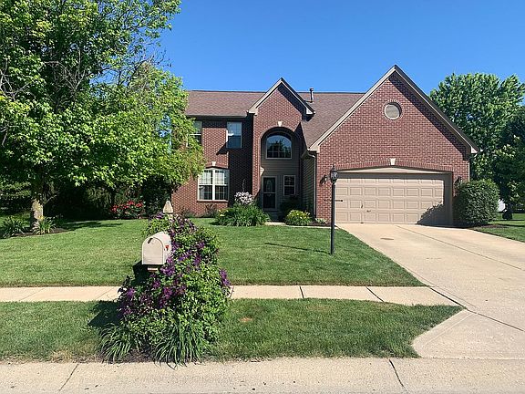 3rd image of 6414 Woodhaven Ct