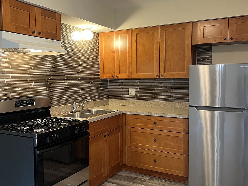 1st image of 8641 S 82nd Ct #11473743