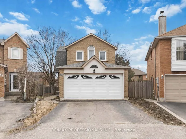 34 Newman Ct, Brampton, ON L6S 5T1