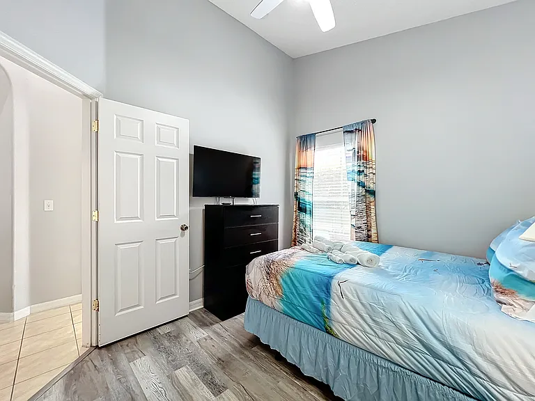 1735 Morning Star Dr — Photo 43