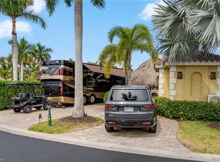 13440 Snook CIR, NAPLES, FL 34114