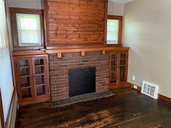 3rd image of 618 S Hardy Ave