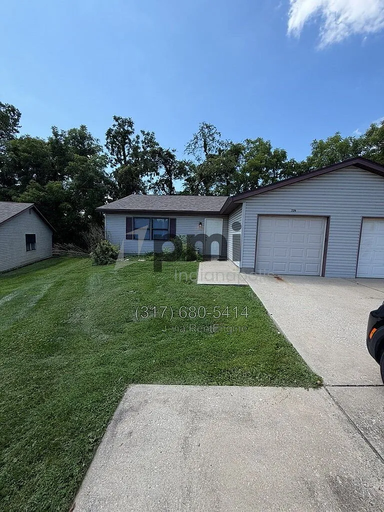 3 bed, 1.5 bath, 1223 sqft, $1,000 — Photo 2