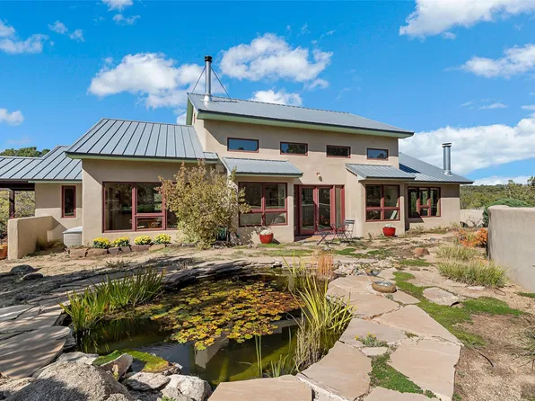43 Apache Ridge Rd, Santa Fe, NM 87505