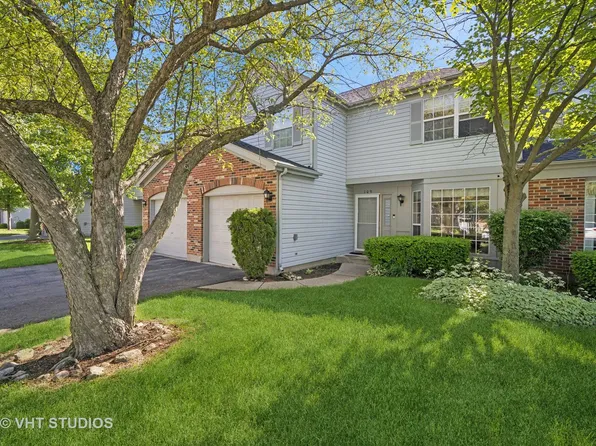 109 Victoria Ct, Gurnee, IL 60031