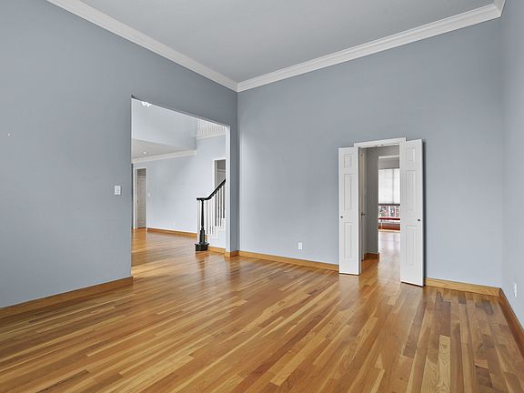 3_03_formaldiningroom.jpg