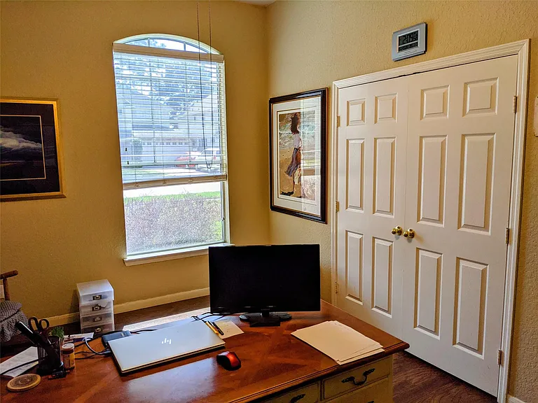 10114 Crescent Bluff Ln — Photo 24