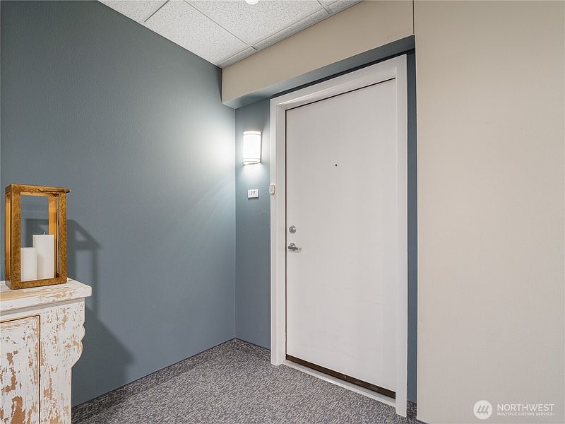 5th image of 3803 17th Street SW #217