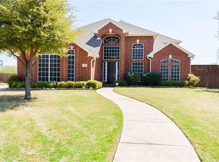 3800 Leon Dr, Carrollton, TX 75010