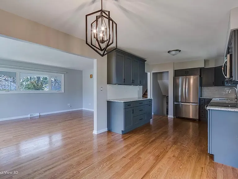 4740 Florence Ave — Photo 4