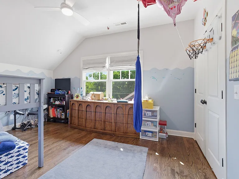 2500C W Linden Ave — Photo 33