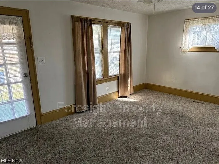 692 W Thornton St — Photo 12