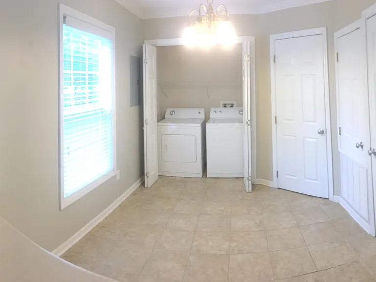 919 Annalue Dr #7 — Photo 17