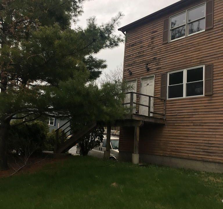 Beautiful corner unit available in sought after area in the 