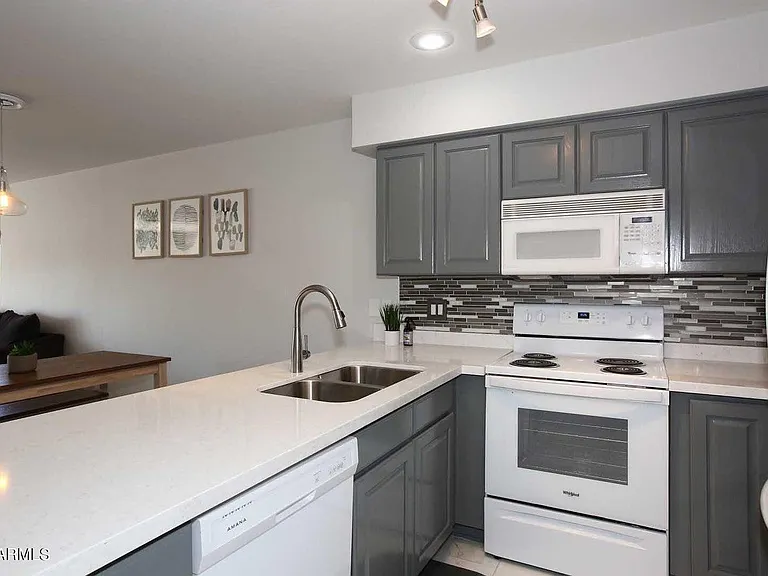 10080 E Mountainview Lake Dr #330 — Photo 14