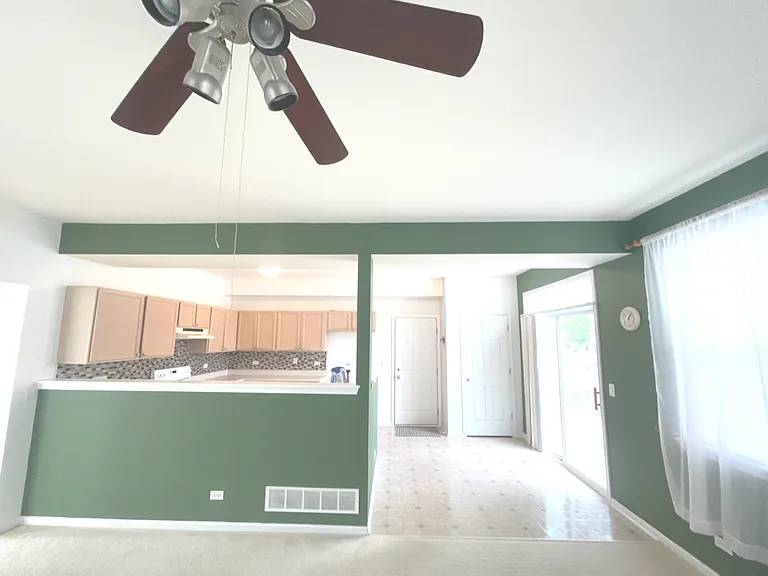 1884 Fescue Dr — Photo 7