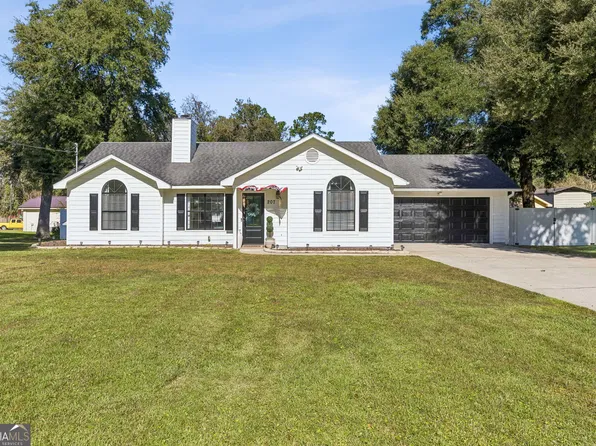 207 Glen Meadows Cir, Brunswick, GA 31523