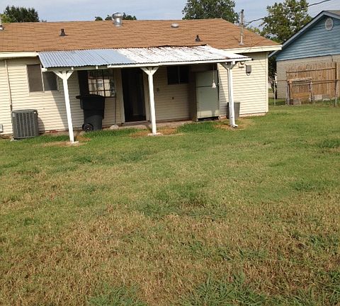 3rd image of 1103 Dot Ave