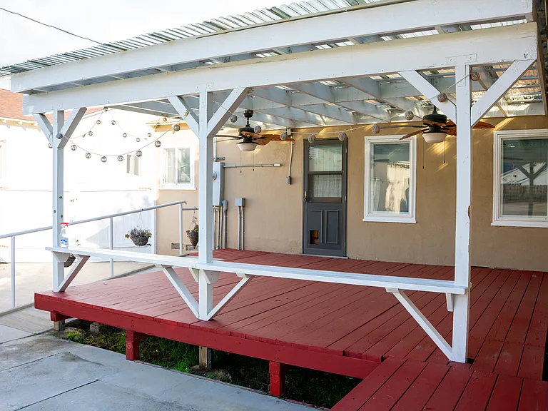 1511 N Rose St — Photo 6