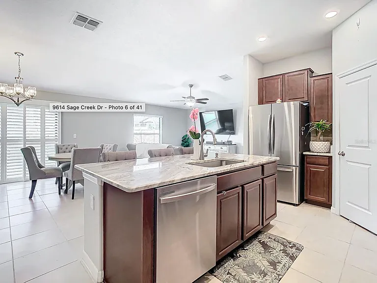 9614 Sage Creek Dr — Photo 21