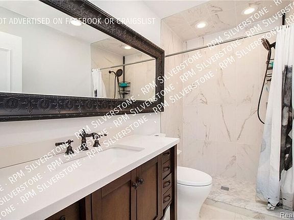 3rd image of 801 Plate St Unit 103