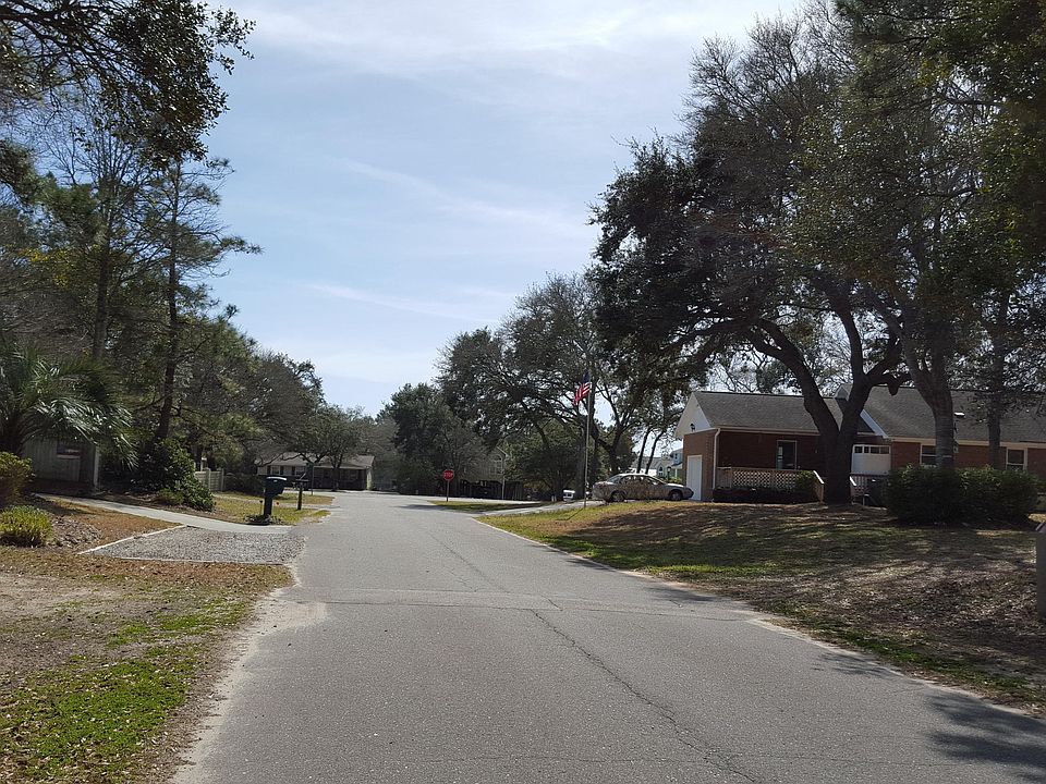 2nd image of 6&7 NE 41st Street